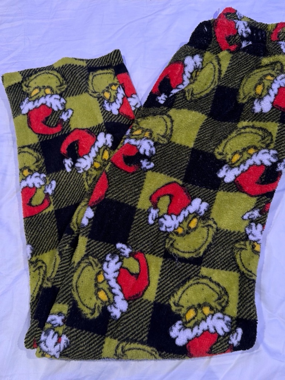 Dr. Seuss Men's Green, Black & Red Grinch Checkered Sweater
